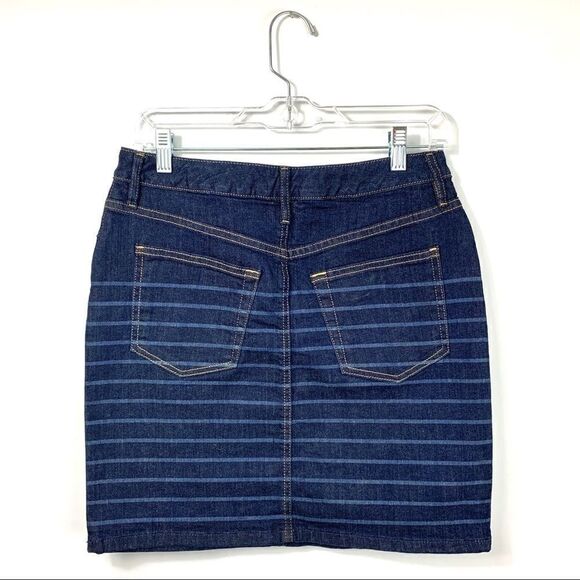 3 For $20 Fossil Classic 5 pocket Denim Jeans Skirt size: 27 - Picture 5 of 6